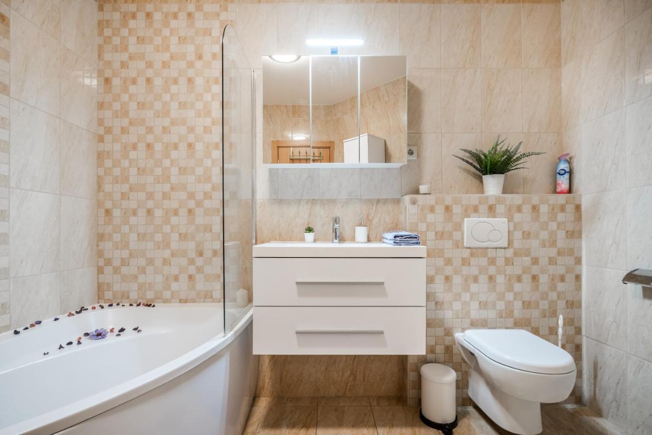 Central Premier Apartment Будапеща Екстериор снимка