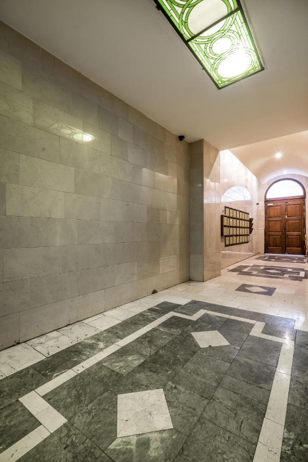 Central Premier Apartment Будапеща Екстериор снимка