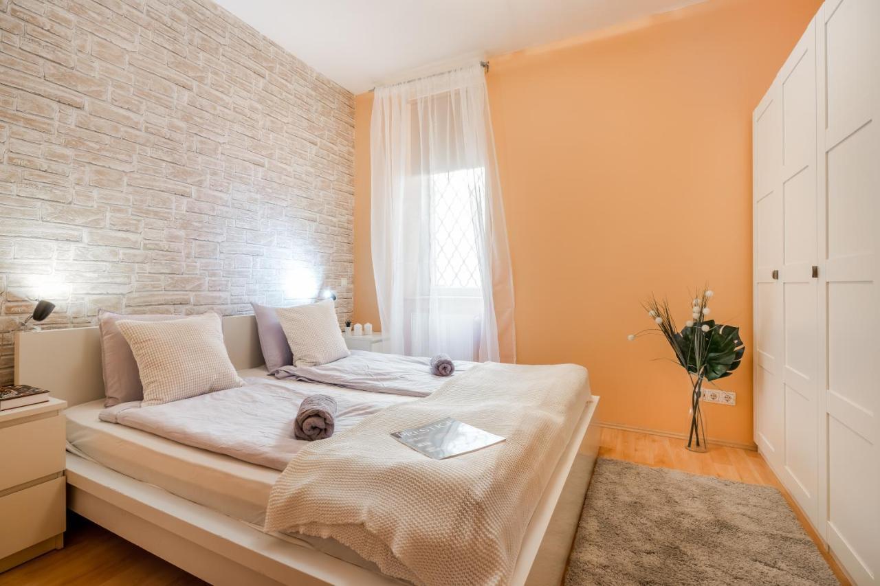 Central Premier Apartment Будапеща Екстериор снимка