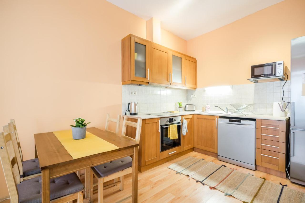 Central Premier Apartment Будапеща Екстериор снимка